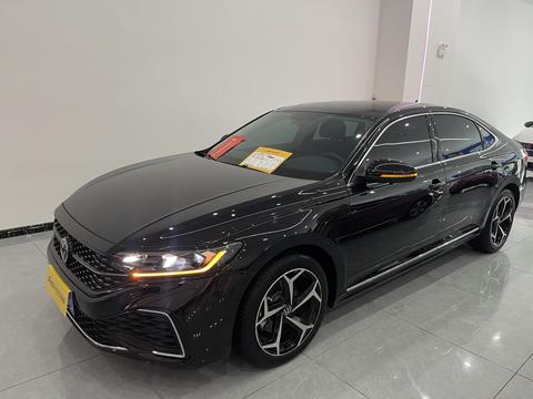 Volkswagen Passat 2023