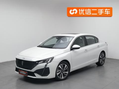 Peugeot 408 2022