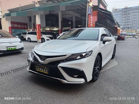 Toyota Camry 2021