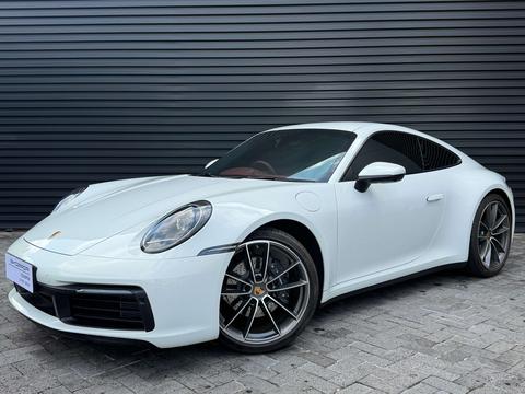 Porsche 911 2023
