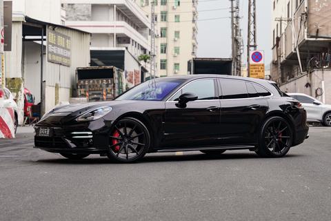 Porsche Panamera 2022