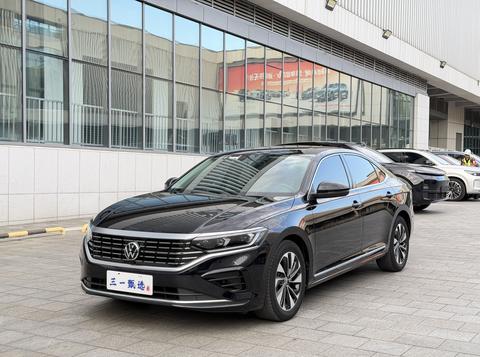 Volkswagen Passat 2022