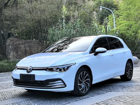 Volkswagen Golf 2023