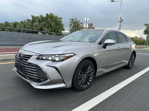 Toyota Avalon 2019