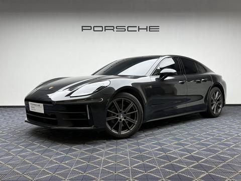 Porsche Panamera 2024