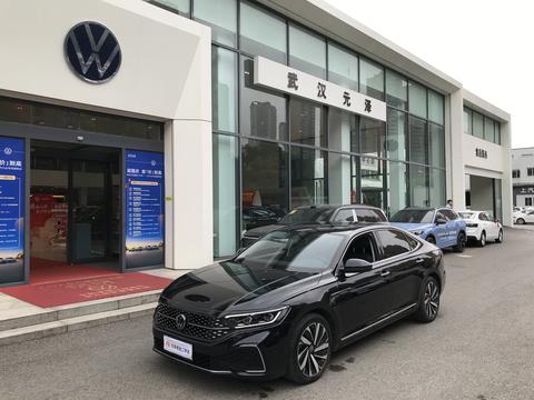 Volkswagen Passat 2022