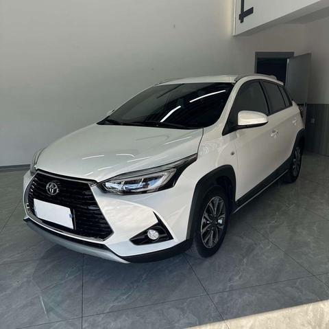 Toyota Yaris L 2022
