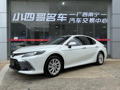 Toyota Camry 2021