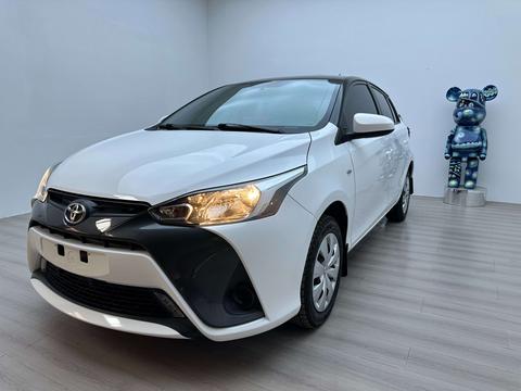 Toyota Yaris L 2022