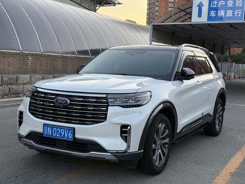 Ford Explorer 2023
