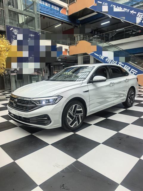 Volkswagen Sagitar 2023