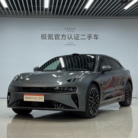 Zeekr 001 2025