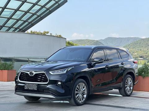 Toyota Highlander 2022