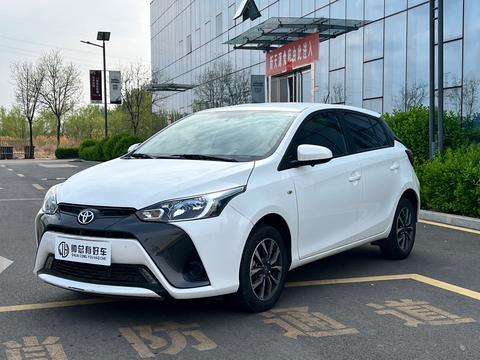 Toyota Yaris L 2022