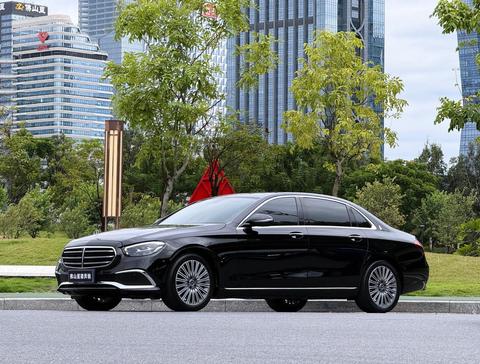 Mercedes-Benz E-Class 2022