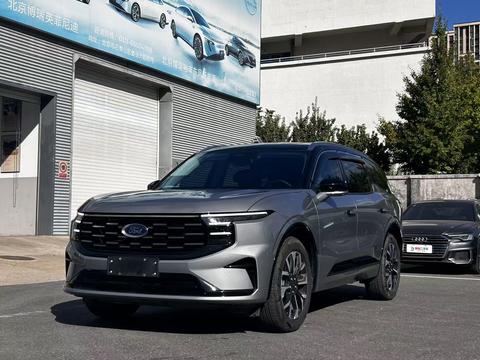 Ford Edge 2025