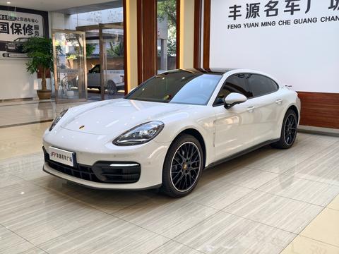 Porsche Panamera 2022