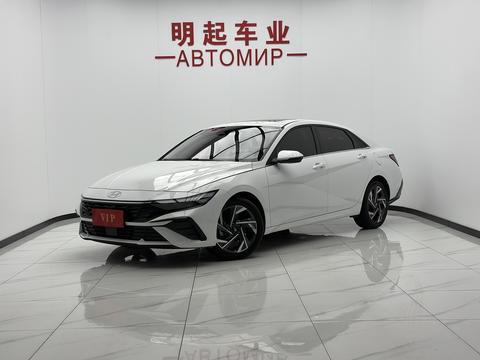 Hyundai Elantra 2023