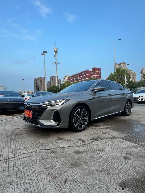 Chery Arrizo 8 2024
