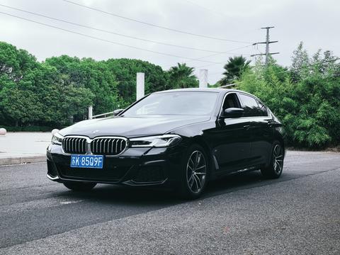 BMW 5 Series 2022