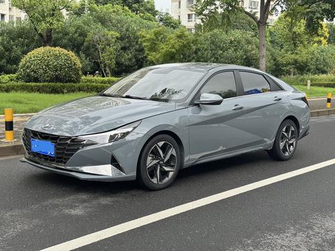 Hyundai Elantra 2023
