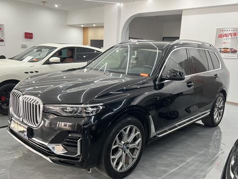 BMW X7 2021