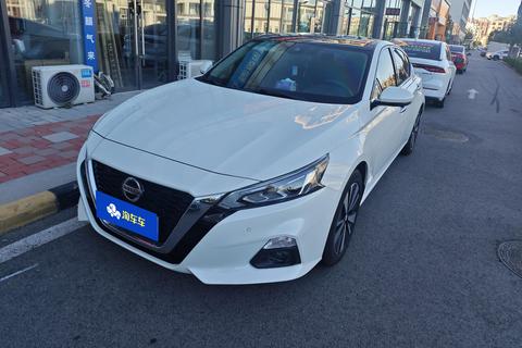 Nissan Teana 2021