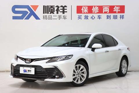 Toyota Camry 2021