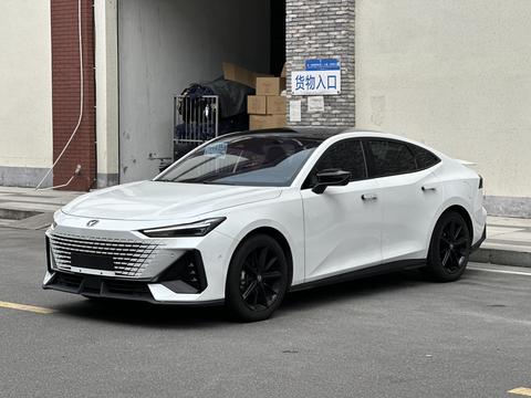 Changan UNI-V 2022