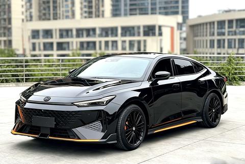 Changan UNI-V 2024