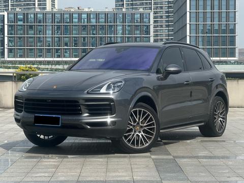 Porsche Cayenne 2022