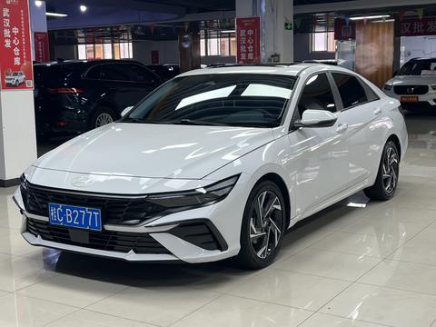 Hyundai Elantra 2023