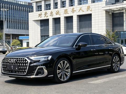 Audi A8 2024