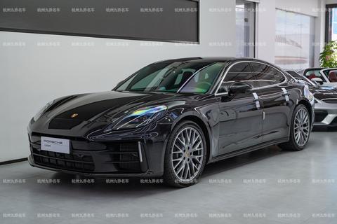 Porsche Panamera 2024