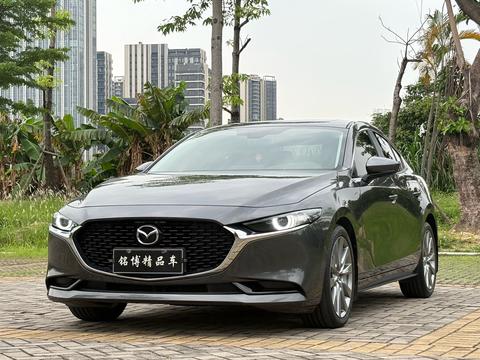 Mazda 3 Axela 2023
