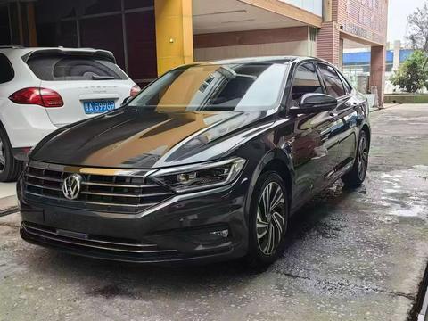 Volkswagen Sagitar 2021
