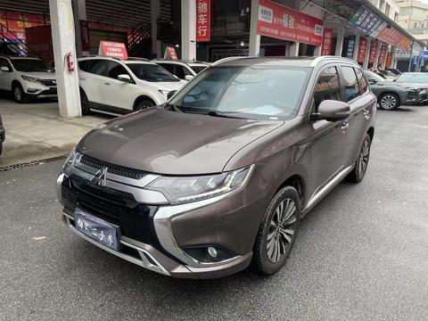 Mitsubishi Outlander 2021