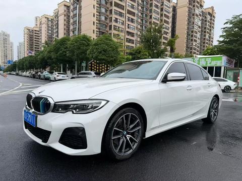 BMW 3 Series 2022