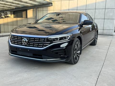 Volkswagen Passat 2024
