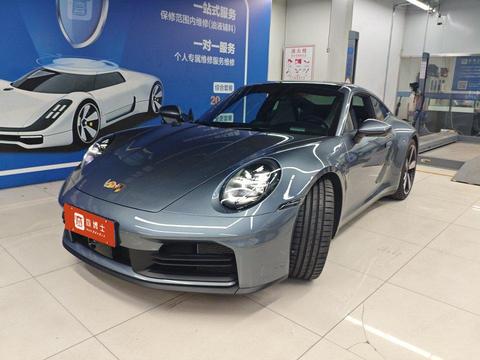 Porsche 911 2025