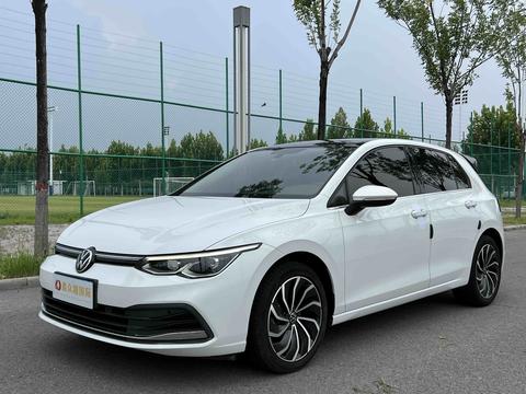 Volkswagen Golf 2021