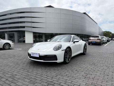 Porsche 911 2023