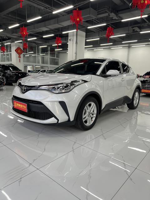 Toyota C-HR 2023