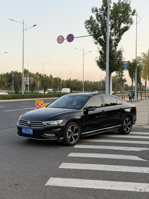 Volkswagen Magotan 2023