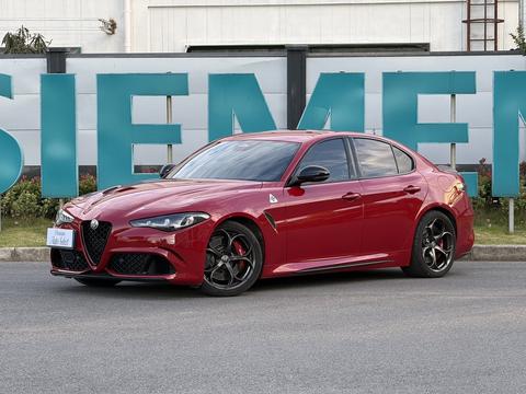 Alfa Romeo Giulia 2024