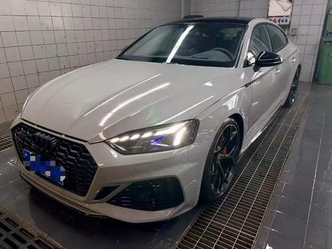 Audi RS 5 2024