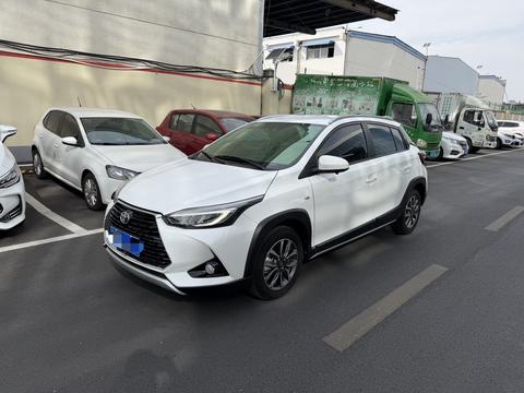 Toyota Yaris L 2022