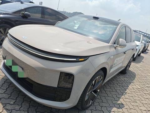 Li Auto L6 2025