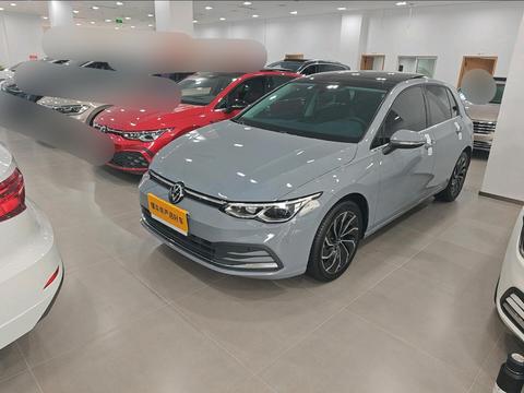 Volkswagen Golf 2021