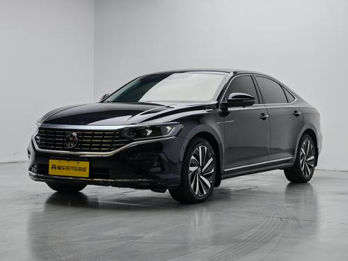 Volkswagen Passat 2022
